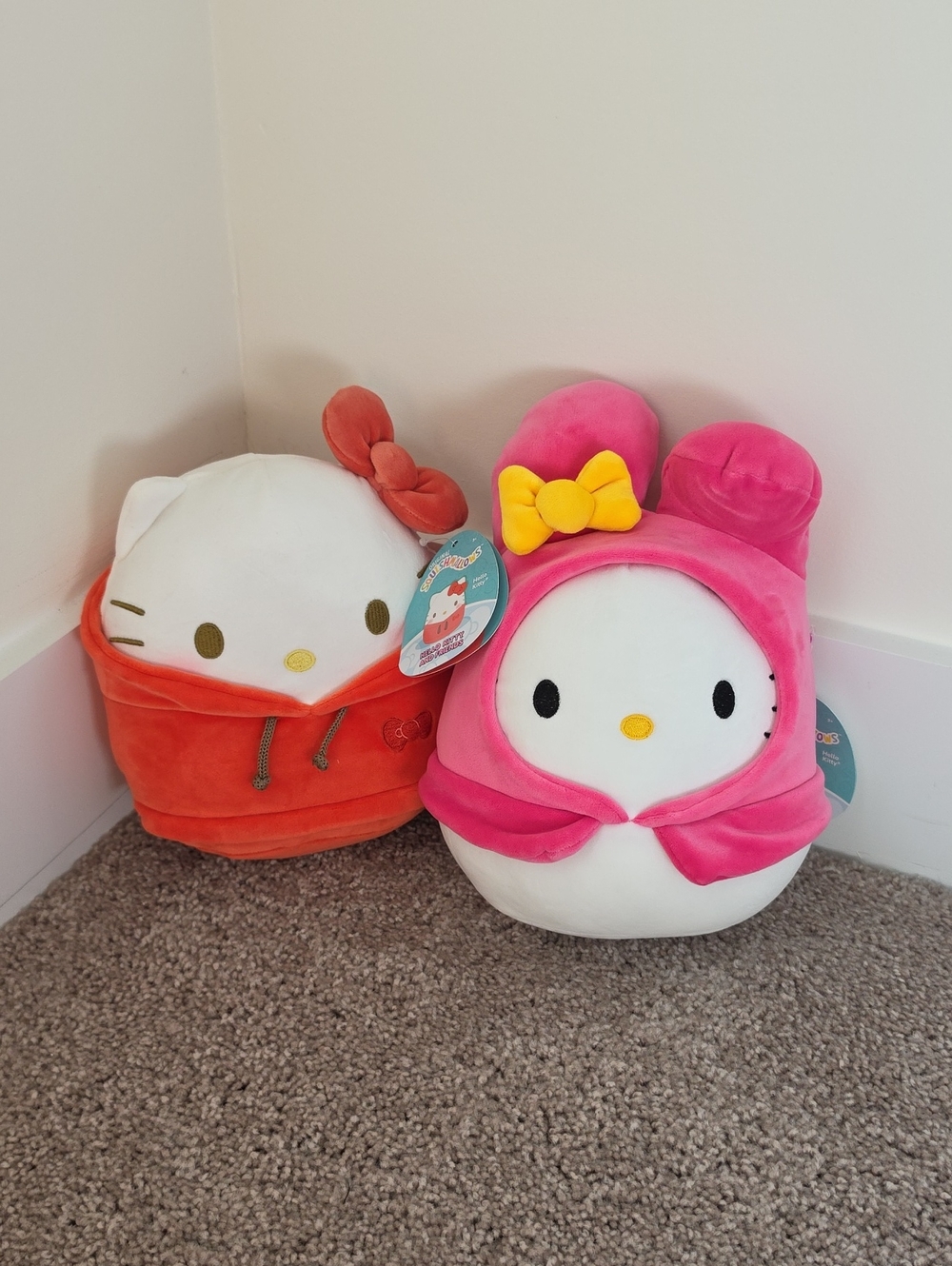 Hello Kitty Squishmallows